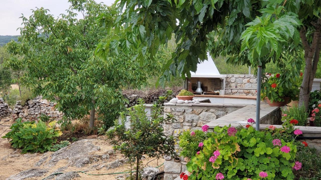 Stone House In A Quiet Landscape, Leonidion Villa Ngoại thất bức ảnh